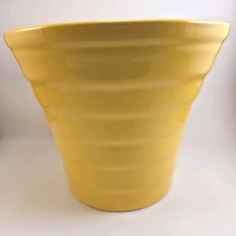 Bauer Los Angeles 2000 Ringware Planter Pot 9.5" Yellow Ceramic Pottery